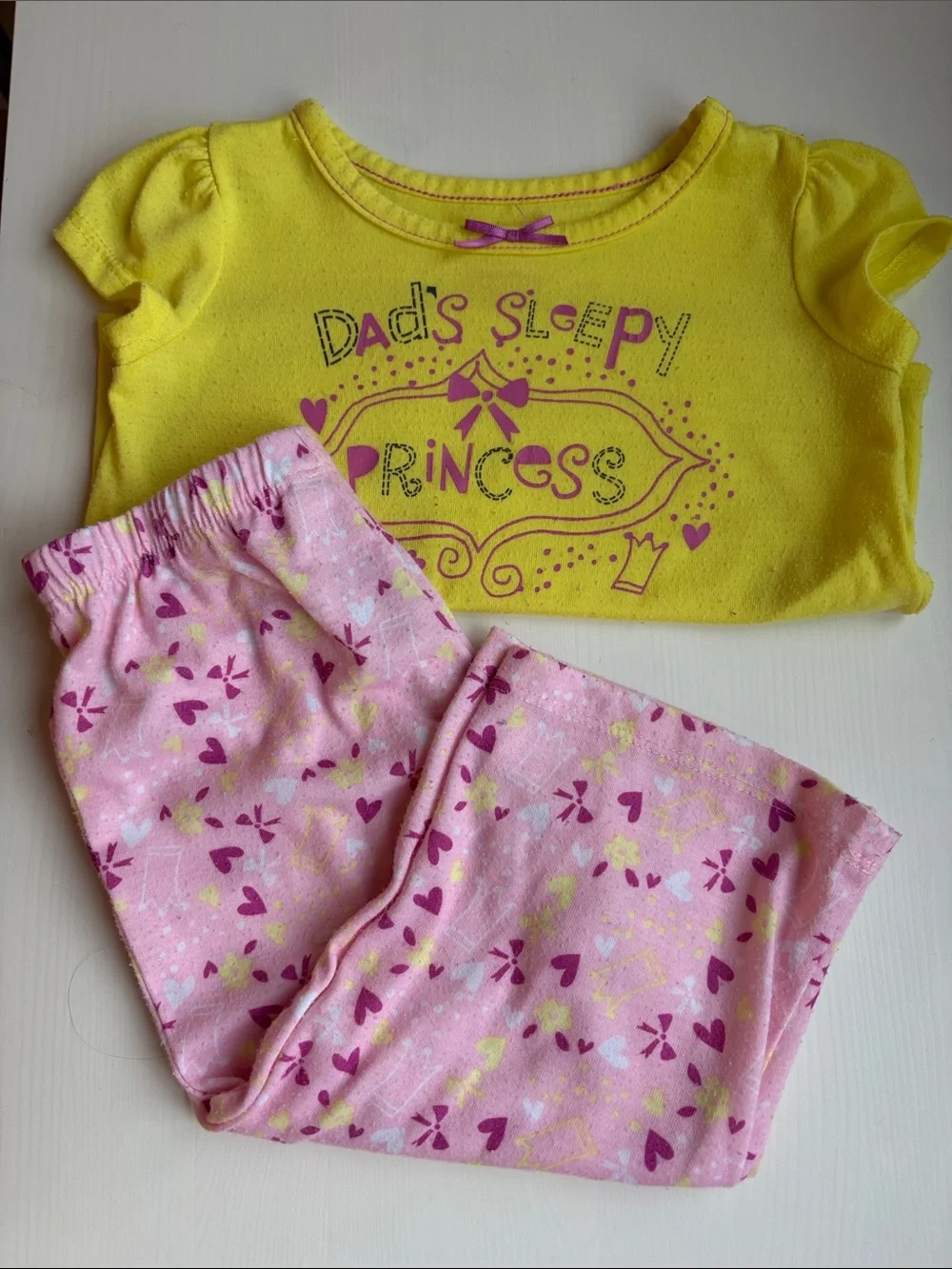 Wonderkids Yellow Top & Pink Heart-Print Pajama Set